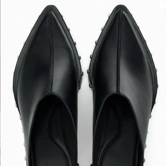 Zara Black Leather Studded Clogs. NWT, Size 38/7.5 NWT - Picture 5 of 6